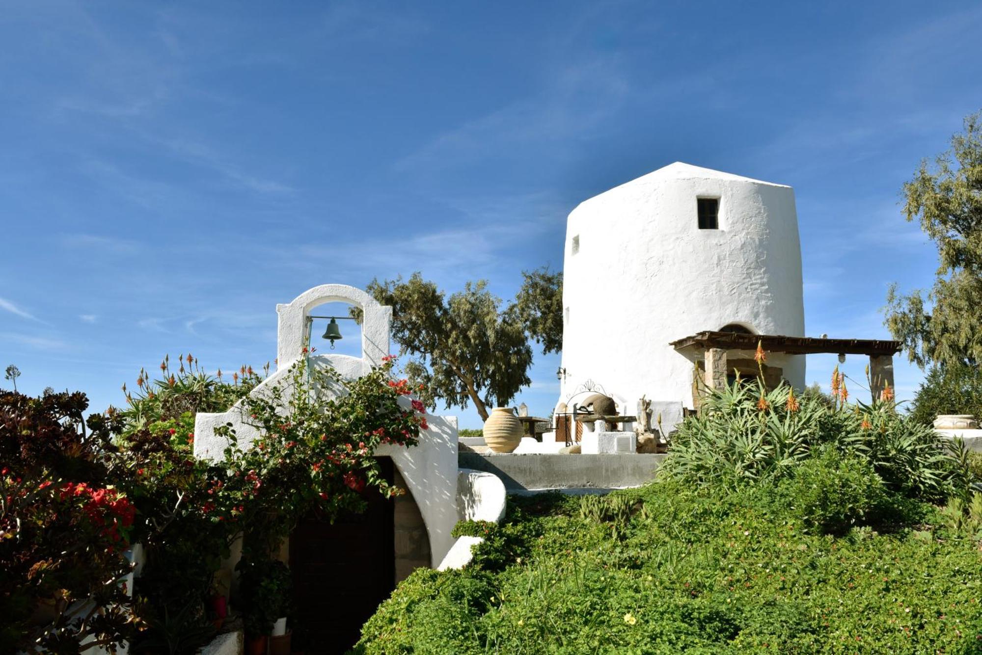 Anastasia'S Windmill And Anastasia'S Studio Plaka  Exteriör bild